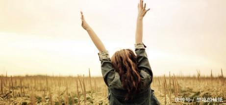 睡眠是免费的“补药”睡眠差的人,坚持多吃这2物,助你提高睡眠