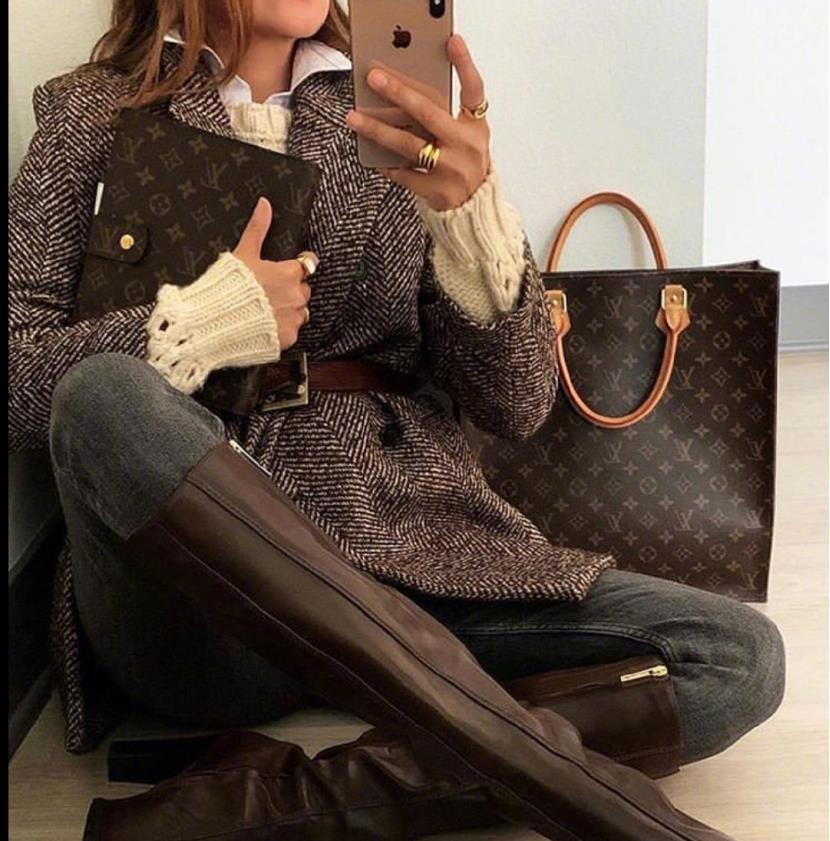 t恤|秋冬纯色西装的穿搭未免老气!格纹西装才是正统,尽显帅气风格