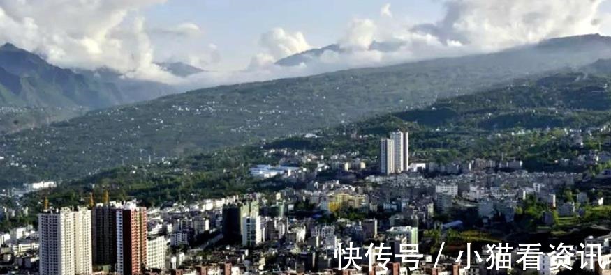 别墅|中国将迎来第四代住房,家家有院子、车停门口,电梯房时代过去了