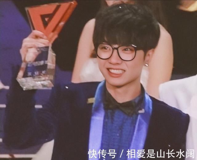 歌手不做了，《好聲音》也無下一季，李宇春華晨宇毀了華語樂壇