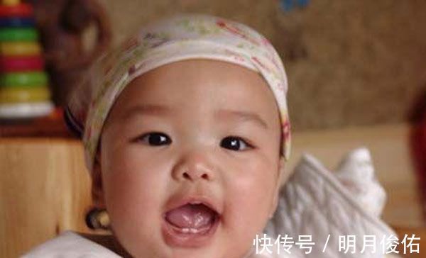 孩子|有以下四个特征的宝宝,就是来”报恩“的,占一个的家庭恭喜了