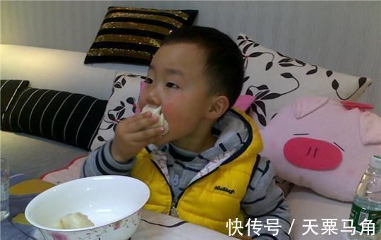 营养|5岁孩子肠胃衰竭,看到孩子的早餐,医生怪不得没一样有营养