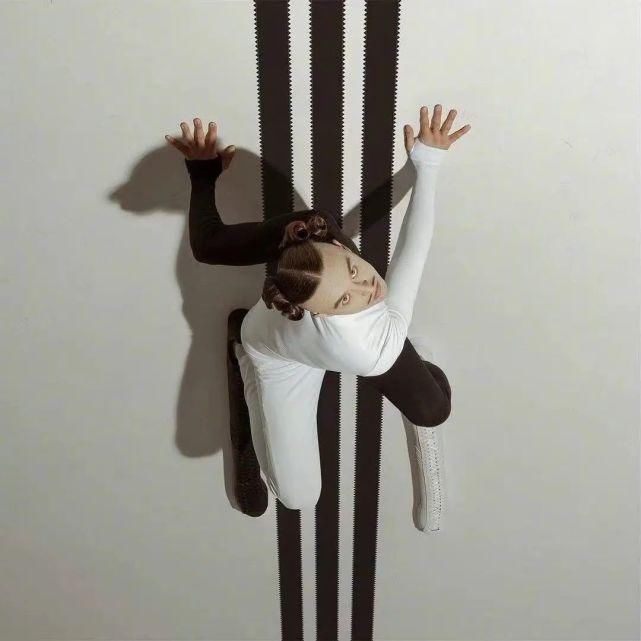 阿迪三叶草的法棍鞋？