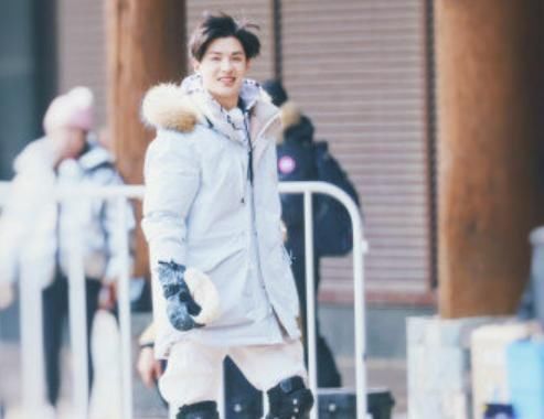 《极限挑战》元老仅剩一人,小鲜肉黄明昊常驻?网友:节目改名吧