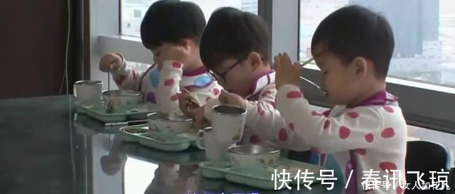 新成员|妈妈生下三胞胎,知道性别后爸爸想哭,婆婆却乐开怀