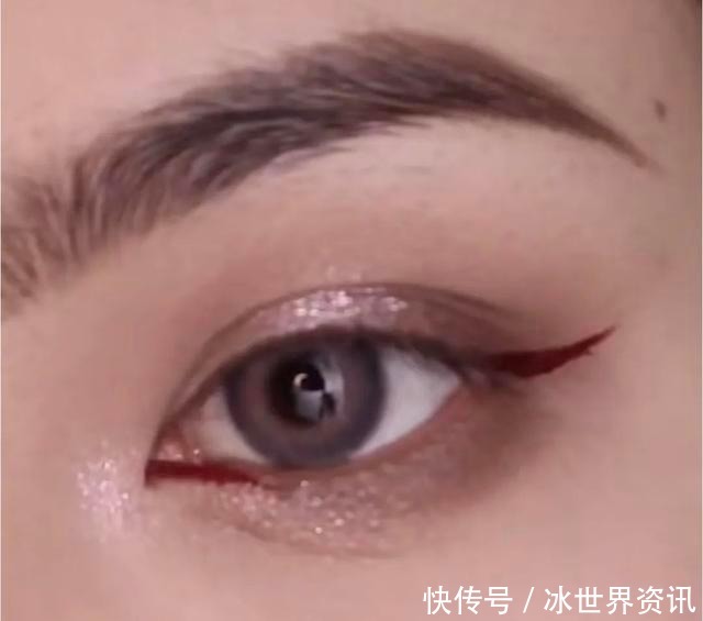 红色|热红酒不仅要喝,还要画在脸上