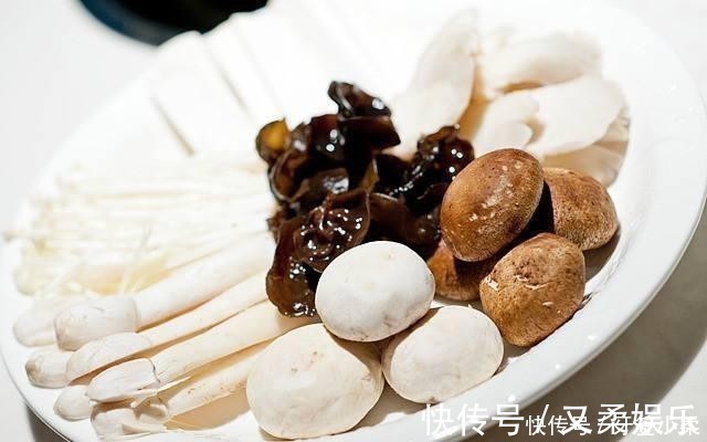 维生素b|藏在身边的“助眠王”,不是桂圆,饭后当零食吃,睡得踏实人精神