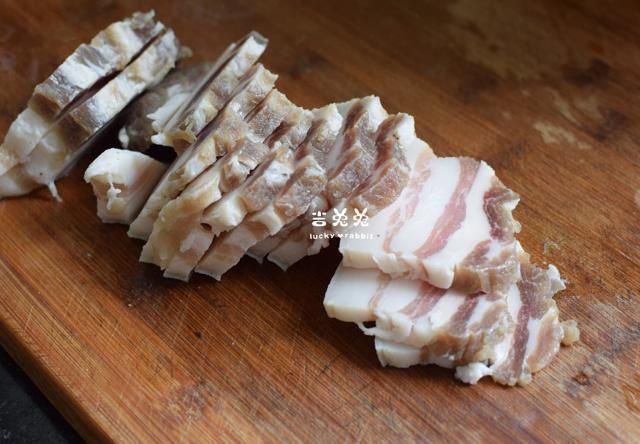 豆腐和它才是绝配，不用油不用盐，味道鲜美特下饭，成本才10块钱