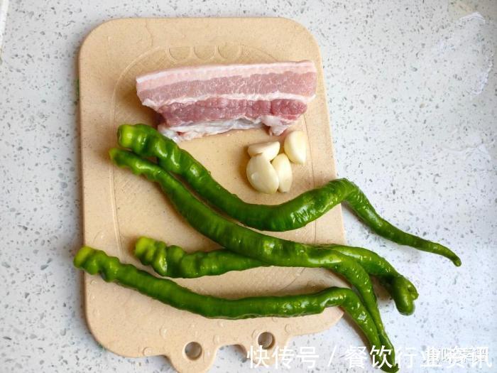 下饭|小炒肉好吃有诀窍,做对这3步,开胃又下饭,味道比回锅肉还好吃