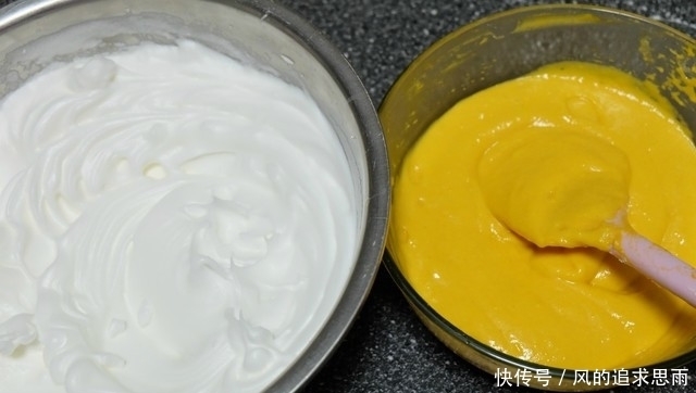 南瓜和|早餐蛋糕自己做，用料简单做法更简单，不用烤箱更轻松，香甜美味