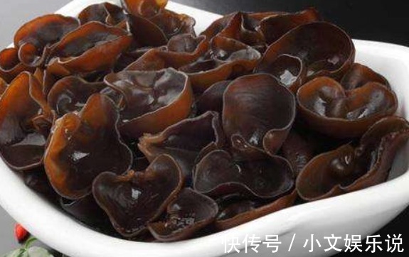 炒茄子|孕妇最好少碰,这四种蔬菜,会“伤害”胎儿健康