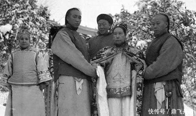 醒来|没上岗就失业的太监,被割痛昏三日,醒来大清已亡,再无用武之地