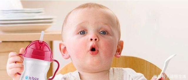 多喝水|家长劝孩子多喝水,但这些时候喝水是不益的,还会让孩子发育缓慢