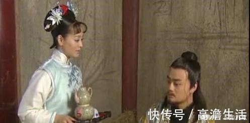 |沙雕动画,搞笑:拿开水给我爸治疗脚气!父慈子孝啊!