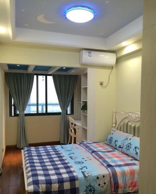 马桶|参观闺蜜110㎡新房，卫生间的设计头一回见，马桶位置太奇葩