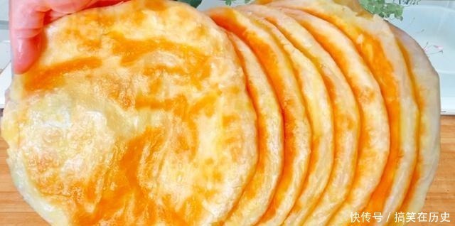 半发面油饼|半发面油饼一斤面,一克酵母,醒面20分钟就能做,又酥又软,香