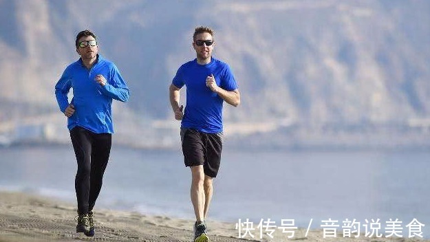好处|跑步好处多,男人一直坚持每天跑步,身体会发生3个好的“变化”