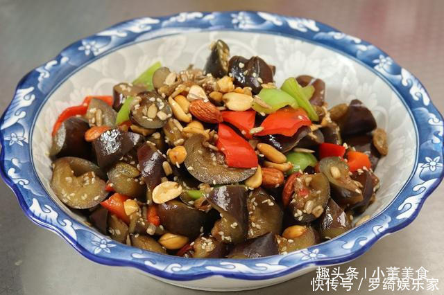 茄子新做法,不油炸不红烧,香甜开胃,每次都不够吃