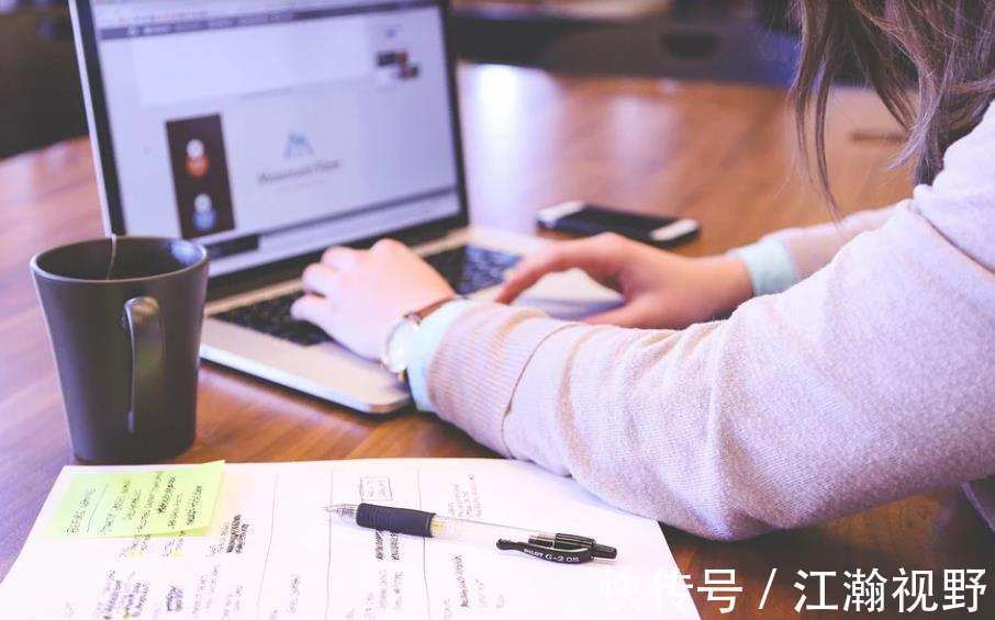 大城市|携程梁建章:线上办公能降低房价?居家办公真是降房价好办法?