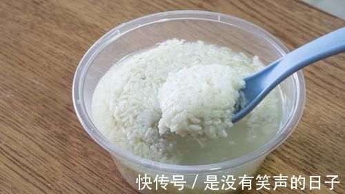 馒头|馒头教你这样做，不用酵母不加水，个个蓬松不塌陷，撕着吃更过瘾