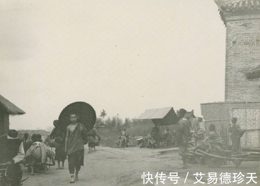 茅草屋|1909年的成都，落后但同样美丽，人心也质朴