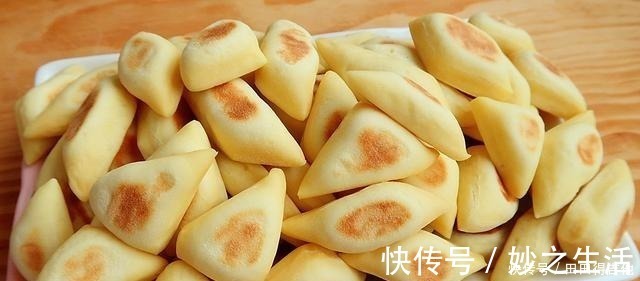 奶粉|1碗面粉三个鸡蛋，教你做好吃的零食，香甜好吃又柔软，太解馋了！