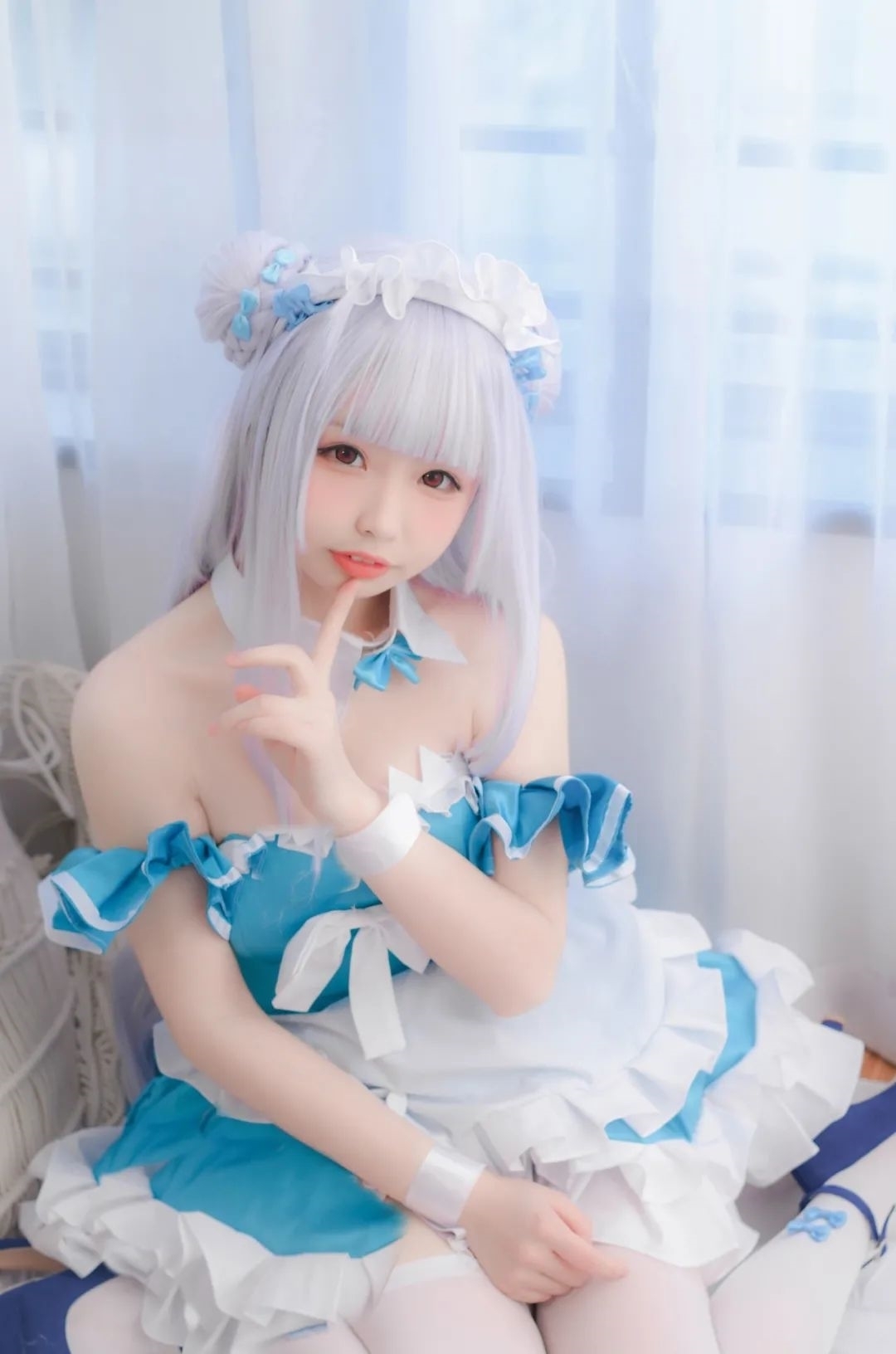 cos:女仆体验周小天鹅cos正片@珍吱妙妙