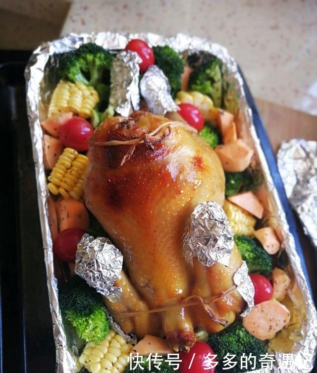 一款会爆汁的苹果蜜汁烤鸡,蒸烤箱版外脆里嫩