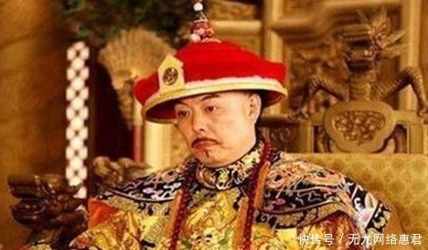 皇帝微服私访,随口说个上联,被9岁乞丐对出,皇帝大喜:状元
