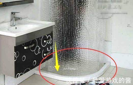 挡水条|身边越来越少人装淋浴房了,现在流行挡水条,好用还省钱!