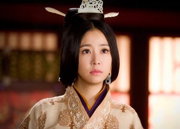 才能|历史上的4位“贤内助”皇后