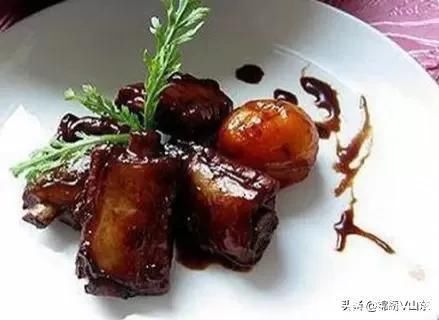 炎热的夏季适合解暑的12道菜、做法很简单、赶快动动小手开做吧