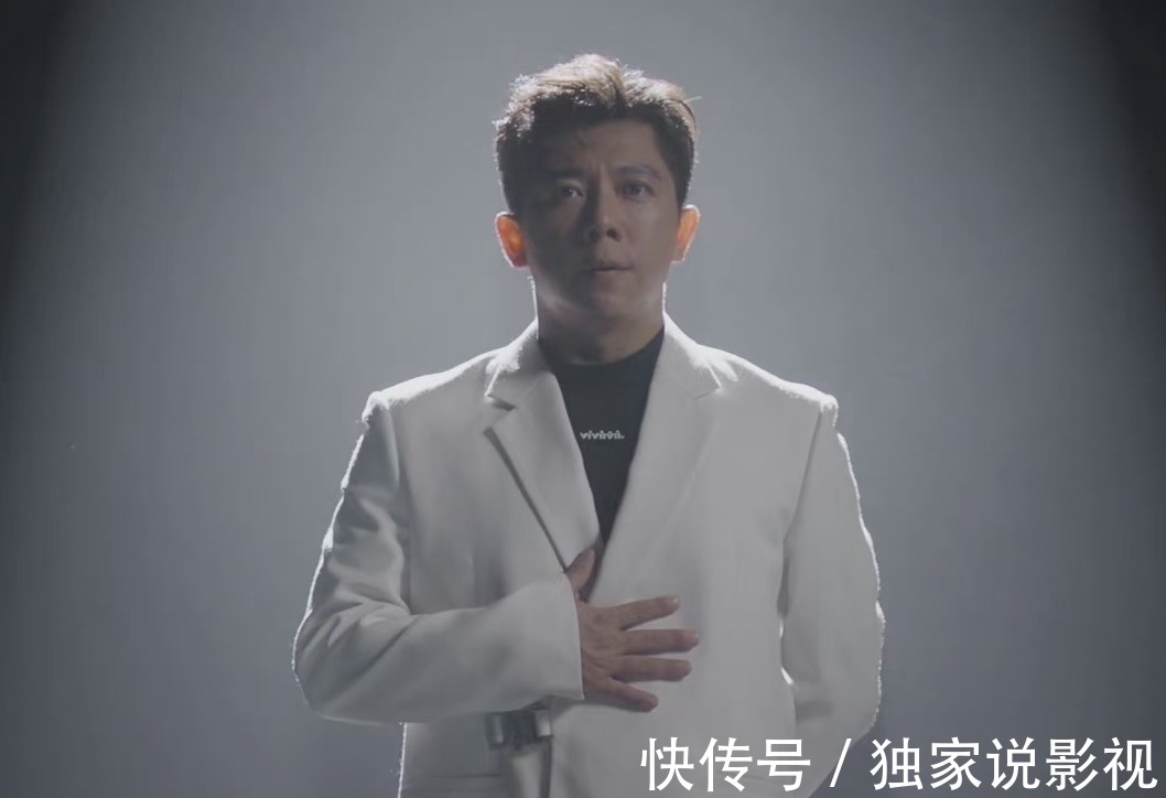 《披哥》決賽夜:陳小春奪冠,海泉卡位出局,晉鉉CP上演四角關系