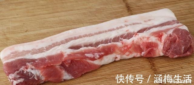 米粉|年夜饭五花肉好吃做法，淋2个鸡蛋，老做法教你，吃一次就忘不了