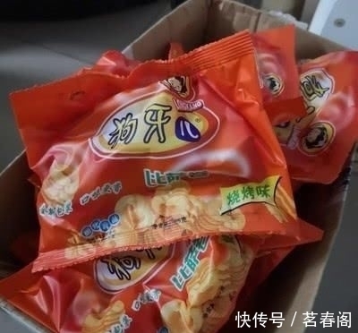 岁月不饶人7种暴露年龄的零食,全吃过的都从小哥哥变成大叔了