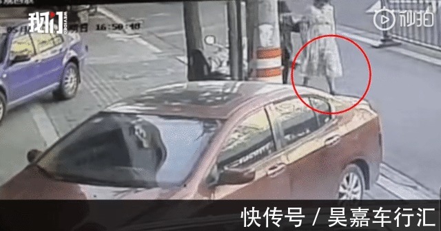 分娩|18岁孕妇逛街时,孩子“掉”下来,妈妈:生孩子,比我上厕所快