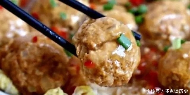 好吃|教你冬瓜丸子的做法,一搅一蒸,口感鲜嫩,咸香多汁,超好吃!