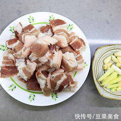 糖醋丸子|#一口新年味，全家享佳味# 糖醋五花肉