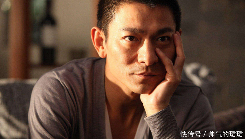 刘姓家族出一上联“刘邦、刘备、刘德华”,其他家族霸气回复