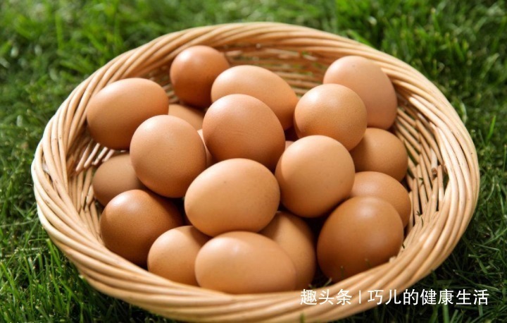 早餐|早上空腹吃一个煮鸡蛋，有三大好处，女人要多吃，谁吃谁健康！