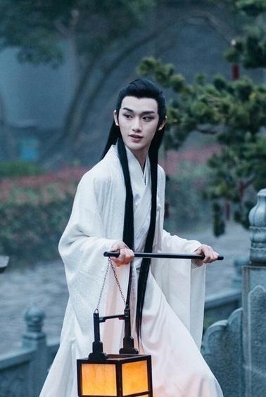 郭敬明的男版《画皮》,惊艳的是丁程鑫,心疼的却是王楚然