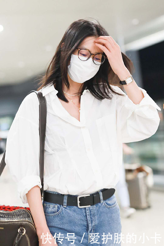 洋气|刘雯真是天生的衣架子,随便一穿就很惊艳,超模气质不是盖的