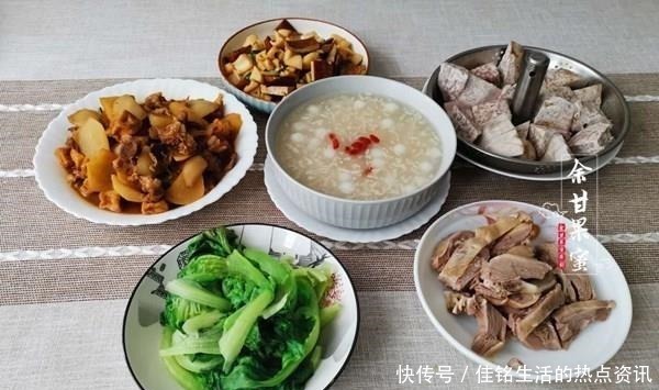 酒酿圆子|三人午餐,半小时备好上桌,6道家常菜肴,米饭也省下了