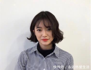 烫发|别为了省钱剪短发不烫发，试试这3款烫发，时髦又显脸小