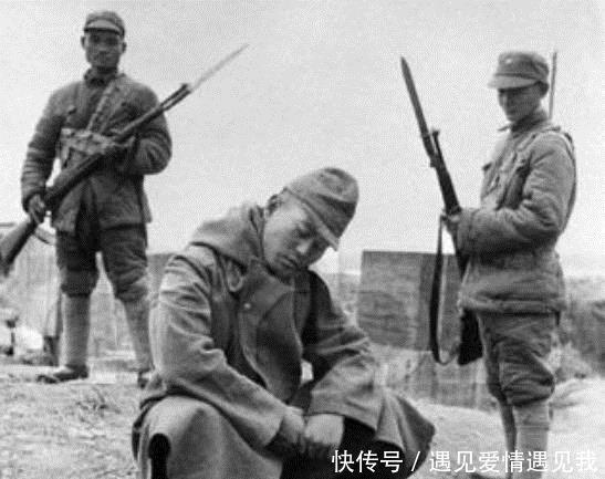 感到|日本军人在被枪决的那一刻,让人感到后怕,不信你看看
