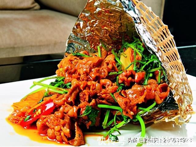 酸菜|美食推荐:特色炒肥牛、金瓜仔排、酸菜炒汤圆制作方法