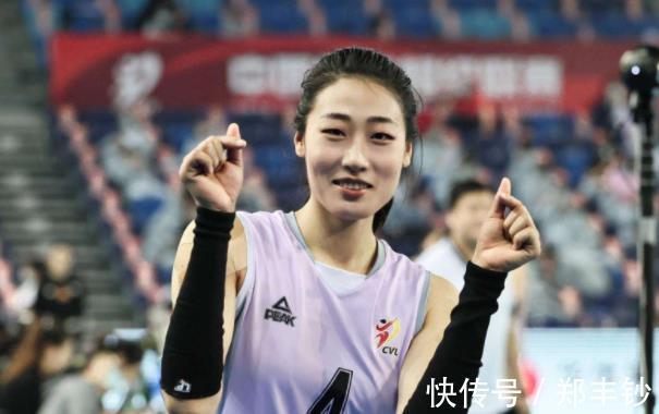 张常宁|刘晏含现身健身房,恐主动放弃训练营资格,已手握2世界冠军