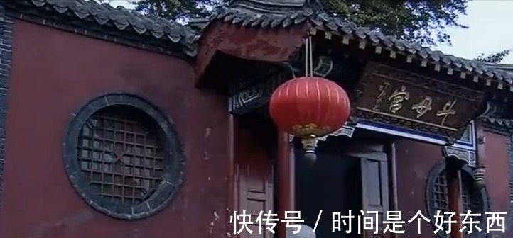 尼姑师太$纪晓岚写一对联让尼姑师太羞怒，添加几个字后成绝笔！