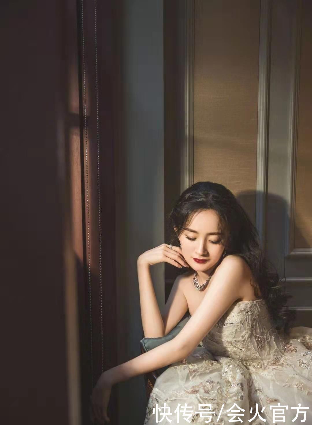 楊冪|楊冪模仿綠茶真到位!茶言茶語太敢說,網友直呼:太會了