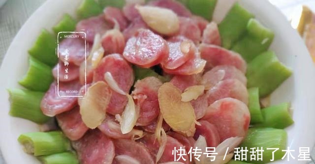 蒸丝瓜|秋季要多吃它,维C含量极高,蒸一蒸10分钟上桌,便宜鲜美又降燥!